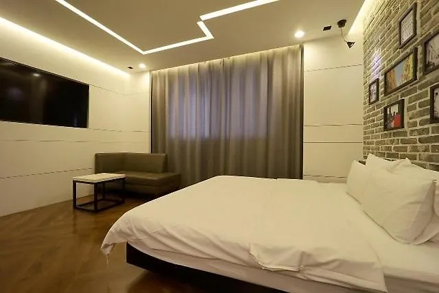 Ulsan Seongnam-Dong V Motel